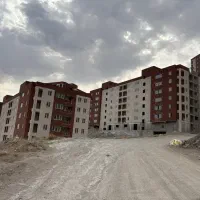 فروش-آپارتمان-98-متری-2-خوابه-در-فاز-2-پروژه-ناجا