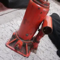 جک قدیمی ۵ تنی روغنی
