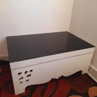 میز عسلی جلو مبلی بزرگ