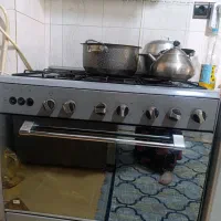 گاز پنج شعله فر دار نو تمیز و سالم