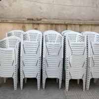 صندلی پلاستیکی دسته دار نو رنگ سفید