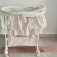 تخت نوزاد