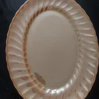 ظروف وسرویس گل قرمز کاسه دیس بشقاب