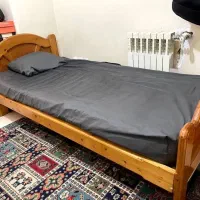 تخت تک نفره چوبی