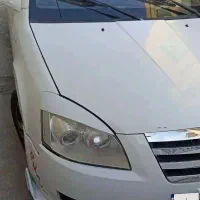 ام وی ام ۵۳۰ سفید