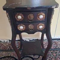 میز کاربردی کنار سالن زیر تلفن و... قیمت توافقی