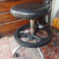 میز و صندلی