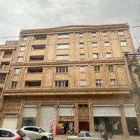 آپارتمان ۱۳۰ متری نوساز فول امکانات