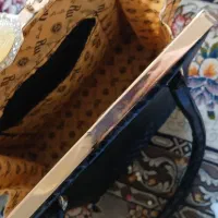کیف|کیف، کفش، کمربند|سمنان, |دیوار