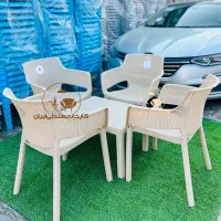 میز و صندلی پلاستیکی طرح شاهونا