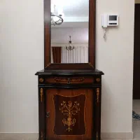 آیینه کنسول