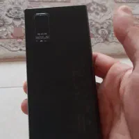 پاوربانک ۱۰۰۰۰ شیکاریزما