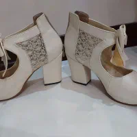 کفش سایز۳۸