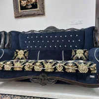 مبل راحتی تاج دار
