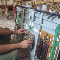 تعمیرات تلویزیون در محل
