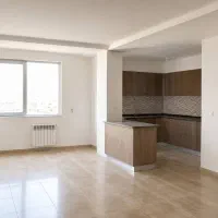 پاسداران-بر-اصلی-خیابان-ورزش-سند-تک-برگ