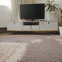زیر تلویزیونی درحد نو صفر