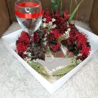 سینی و دسته گل حنا