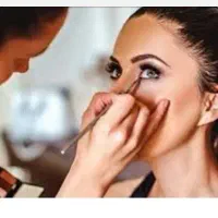دستیار آرایشگرهستم