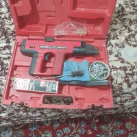 تفنگ میخکوب