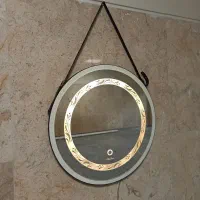 آینه سرویس بهداشتی آویز چرمی