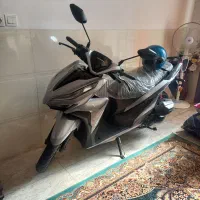 فروش فوری کلیک ۱۵۰ اتوماتیک .کارکرد۴۰۰۰مدل آخر۱۴۰۳