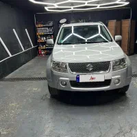 ماشین سوزوکی 2007 نقره ای