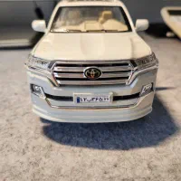ماکت لندکروز دودزا با پلاک
