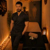 ماساژ درمانی و‌ ریلکسی