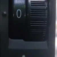کلیدتنظیم نورچراغ جلودنا