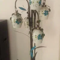 آباژور ایستاده