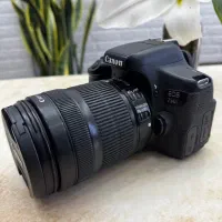 دوربین کانن 750D