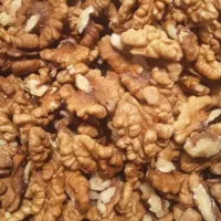 مغز گردو چرب وخوشمزه همدان