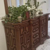 بوفه و آینه