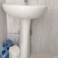 روشویی سرامیکی ساده سایز بزرگ