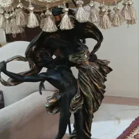 آباژور سلطنتی