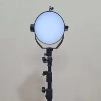 پرژکتور عکسبرداری و فیلمبرداری پایه دار