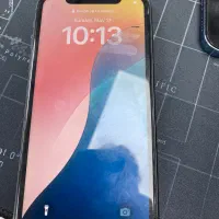 اپل ۱۱ نرمال ۱۲۸ گیگ