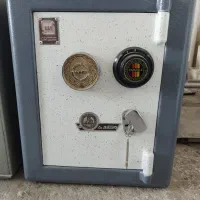 فروش خریدار انواع گاو صندوق