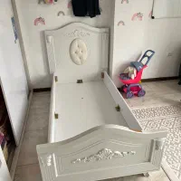 تخت کودک|تخت و صندلی بچه|نوشهر, |دیوار