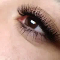 کاشت واکستنشن لیفت ولمینت مژه وابرو