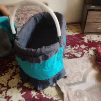 گهواره نوزاد رنگ آبی