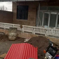 شاگرد کاشی کار