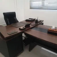 میز مدیریت و کنفرانس  و ست میز اداری و کتابخانه