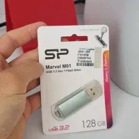 فلش  128 گیگ سیلیکون پاور کاملا آکبند