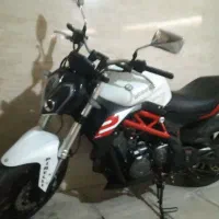 متورسیکلت بنلی