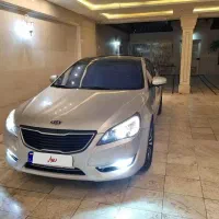 کادنزا مدل ۲۰۱۱ بی رنگ