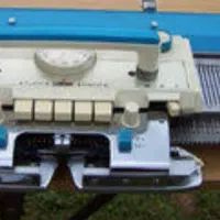 ماشین بافندگی