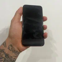 ایفون xs