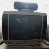 یک عدد تلویزیون